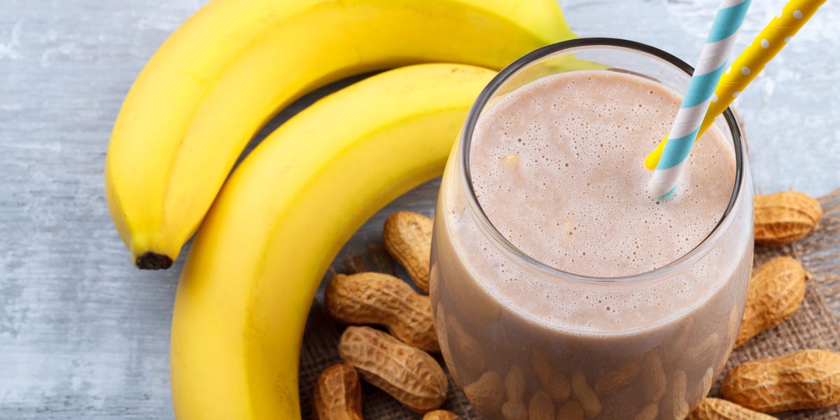 8 Simple Smoothie Recipes: Peanut Butter Edition