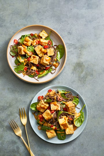 crispy tofu with peanut tamari sauce