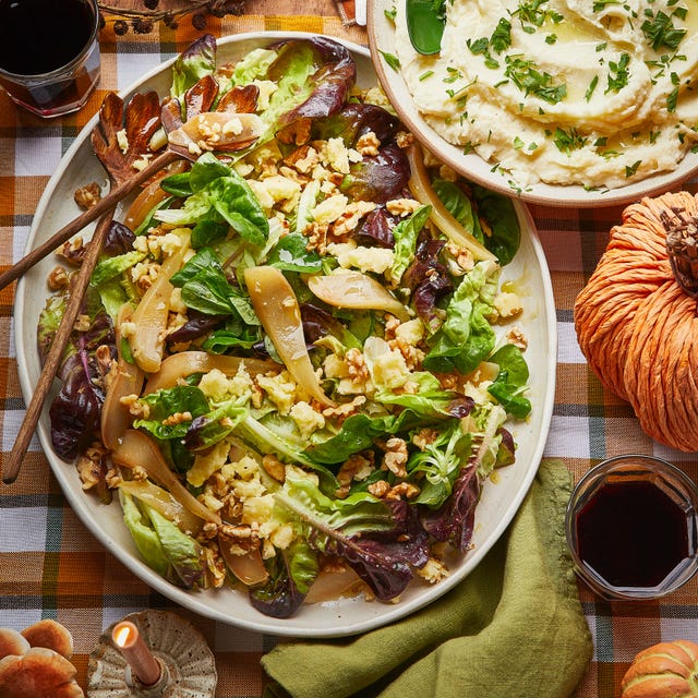 pear and walnut salad