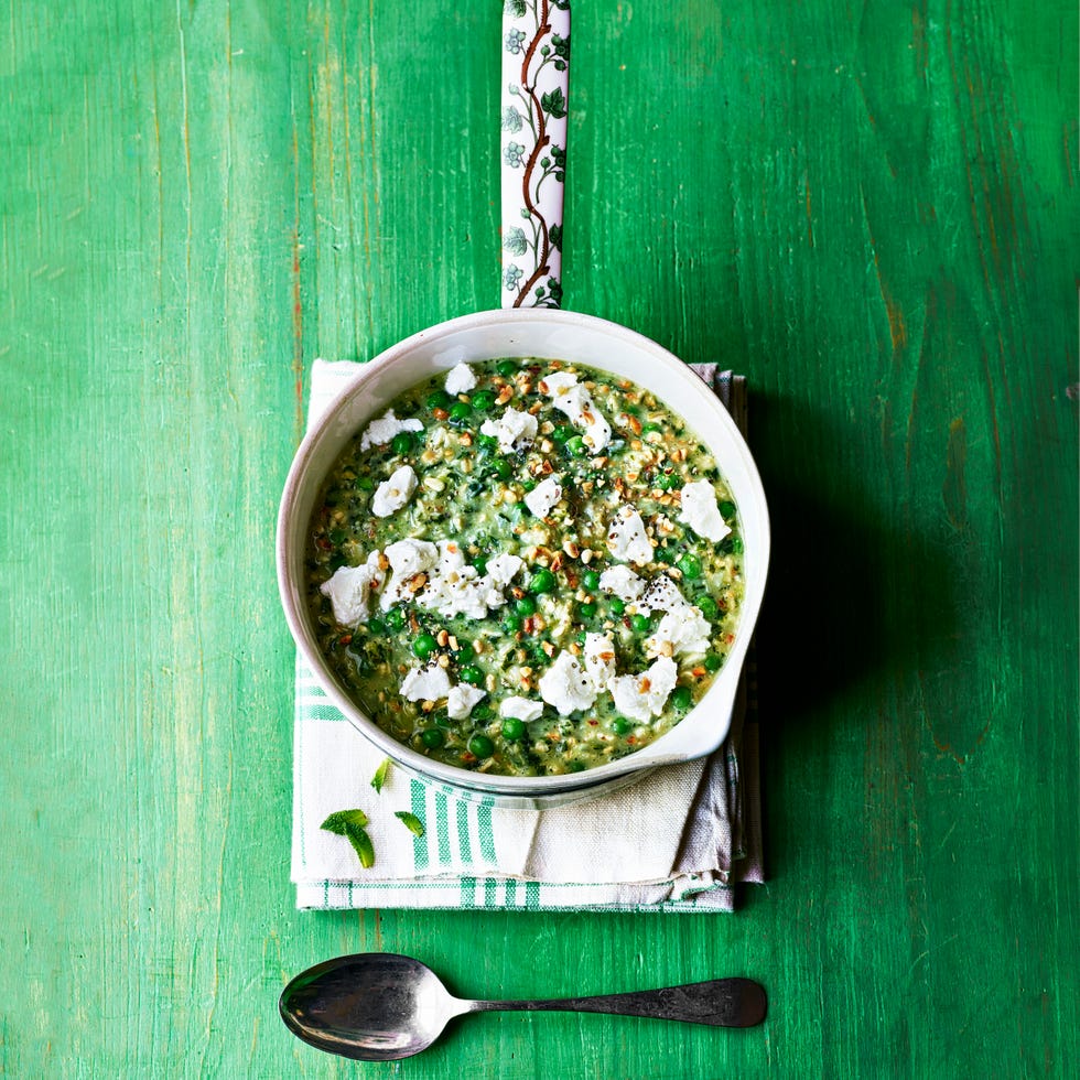 pea and spinach porridge