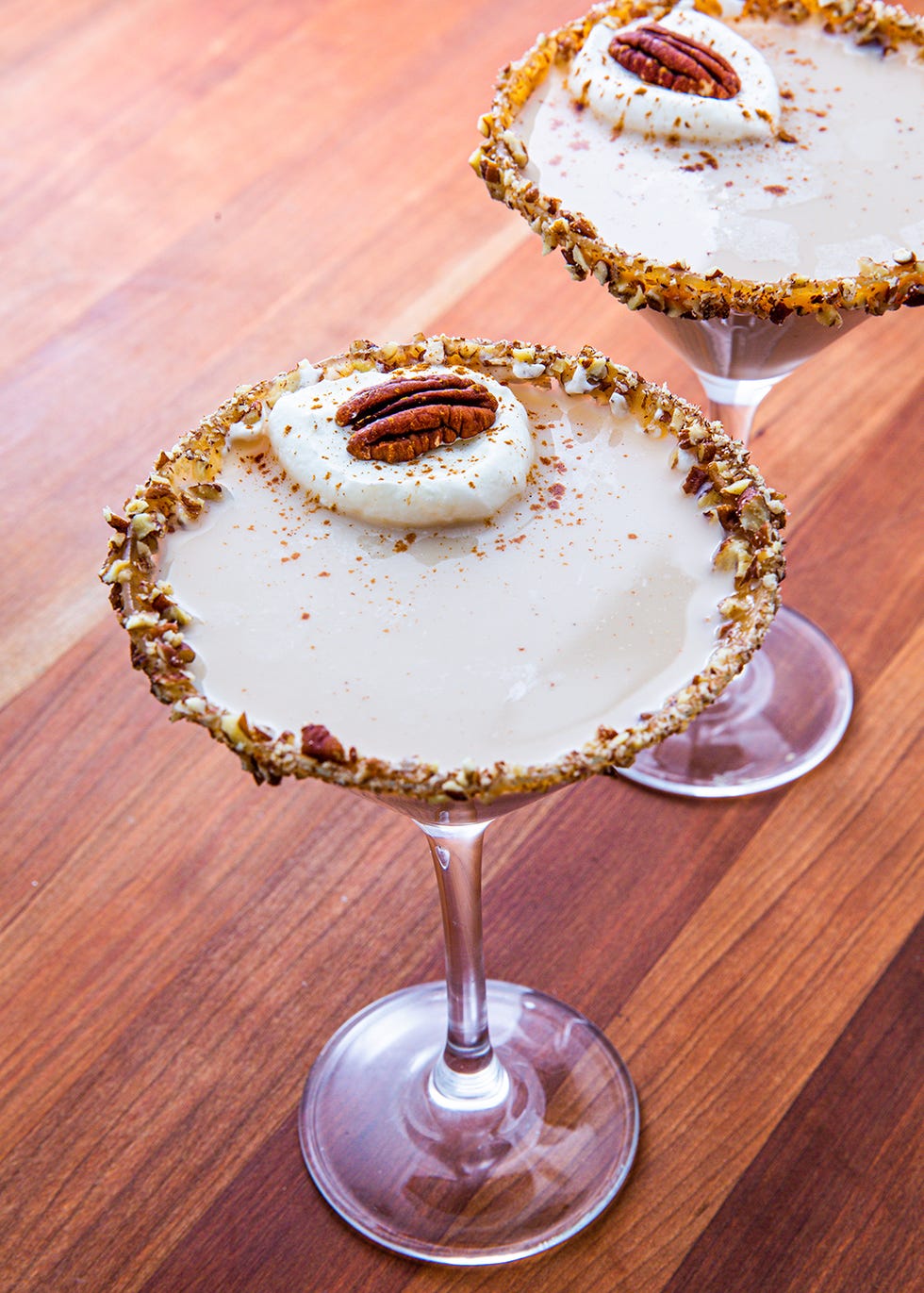 15 Delicious Christmas Martinis - Easy Martini Cocktails for Christmas