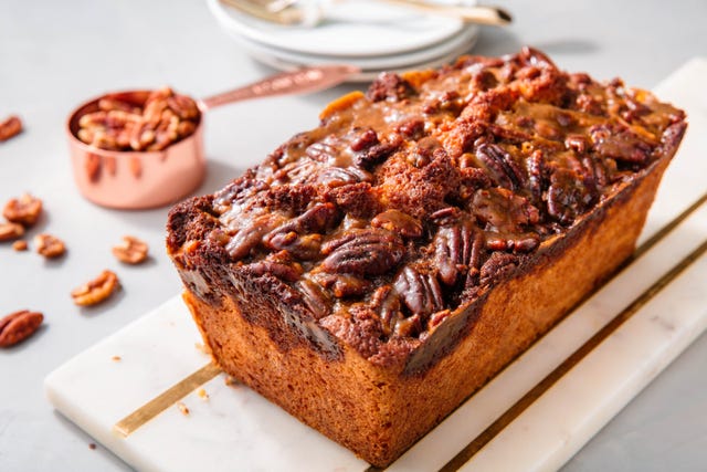 Pecan Pie Pound Cake horizontal