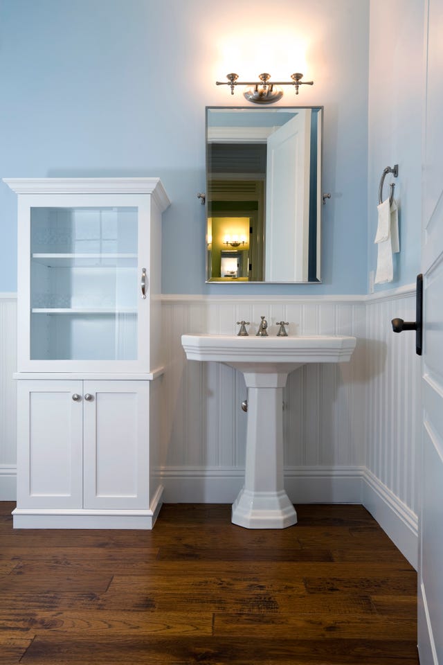 6 Simple Pedestal Sink Storage Ideas