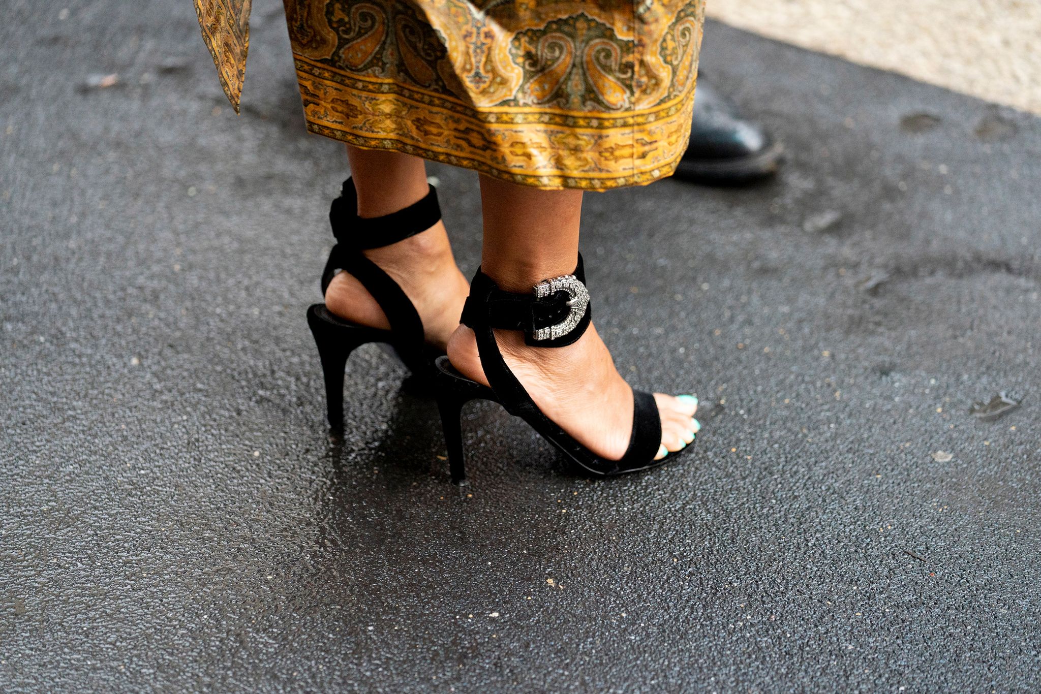 20 pedicuras bonitas llevar con sandalias negras