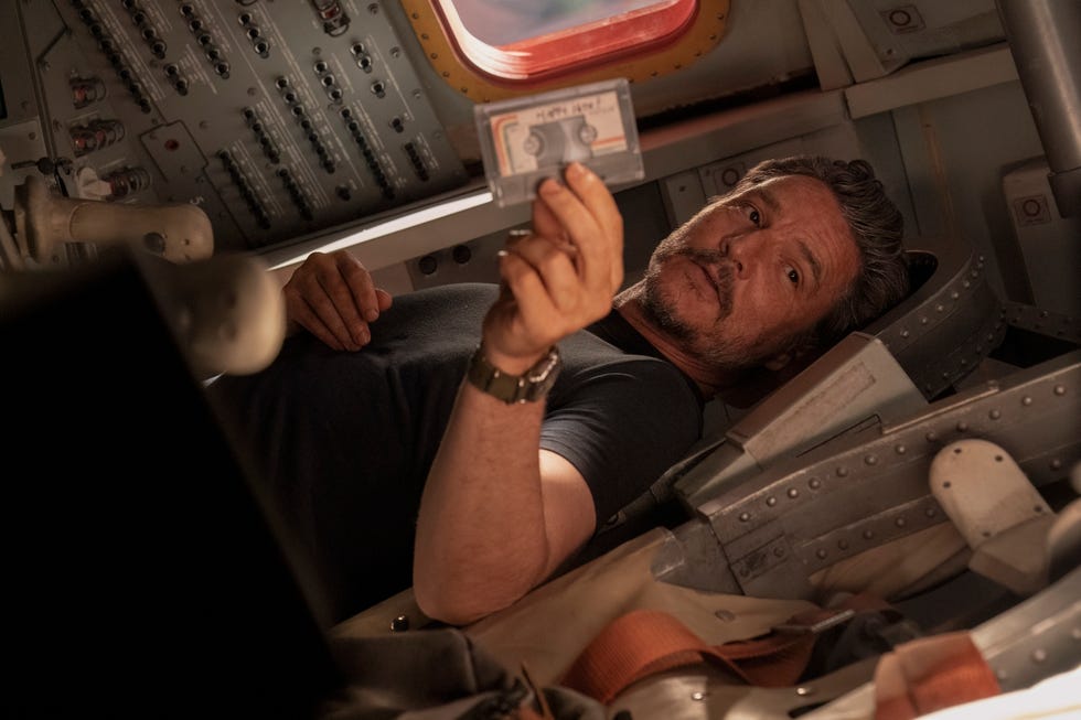 pedro pascal as joel in 'the last of us'