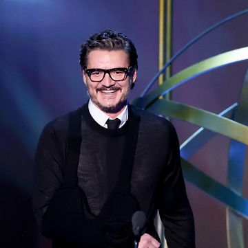 pedro pascal wears an arm sling on stage at the postponed 2023 emmys