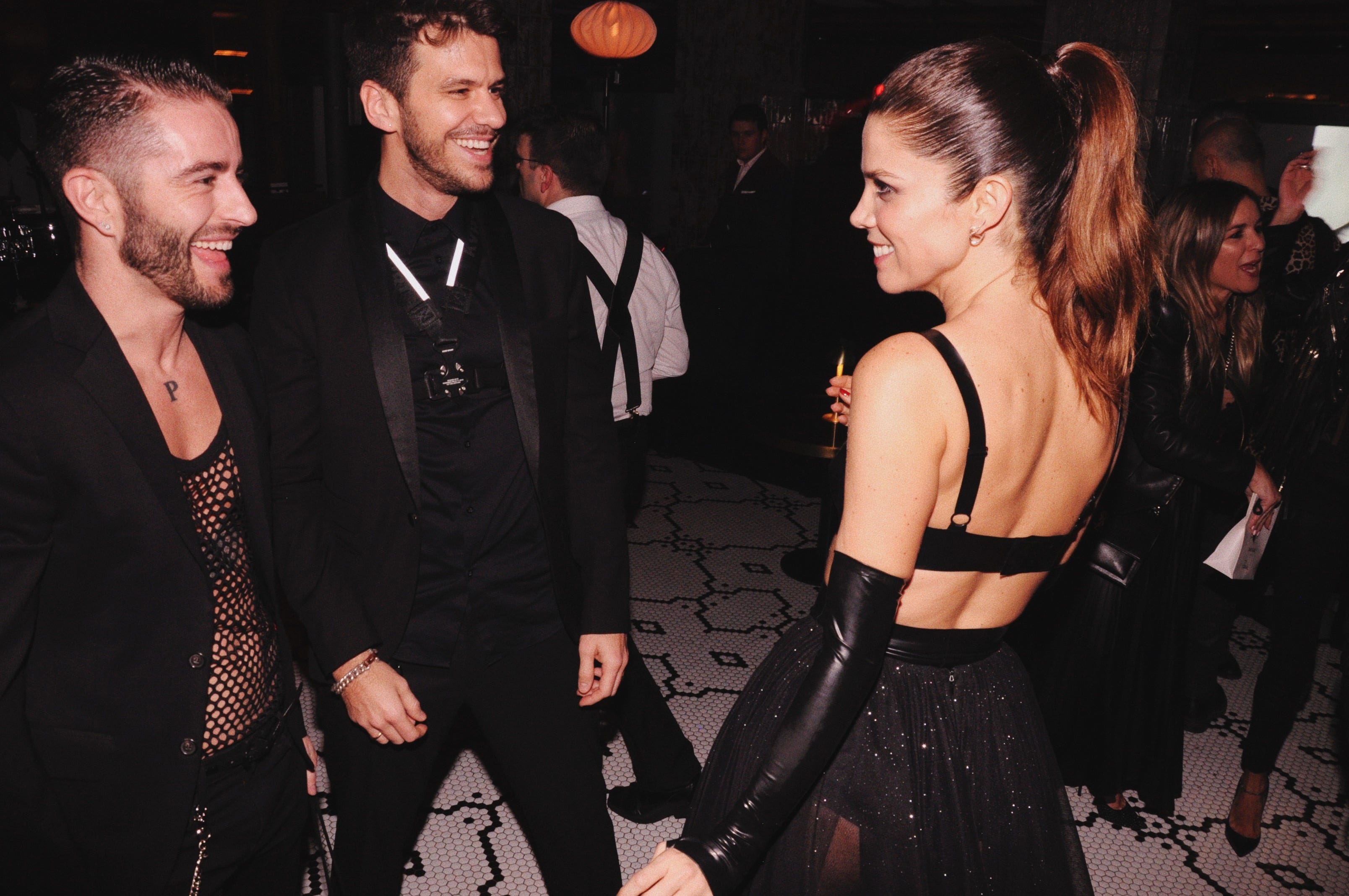 Fashion, Event, Little black dress, Formal wear, Flash photography, Performance, Fashion design, 