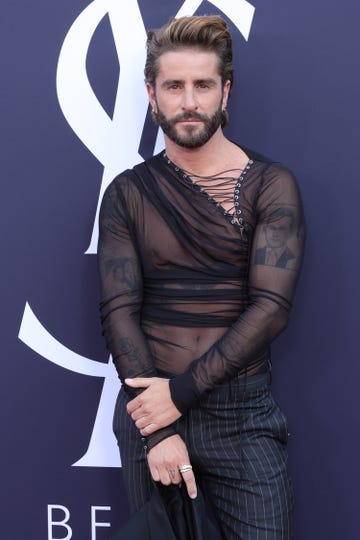 pelayo diaz en el evento 'love gamer' de yves saint laurent