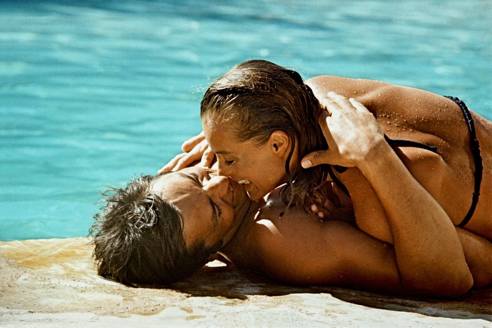 Romy Schneider, Alain Delon, bacio, piscina, La Piscine