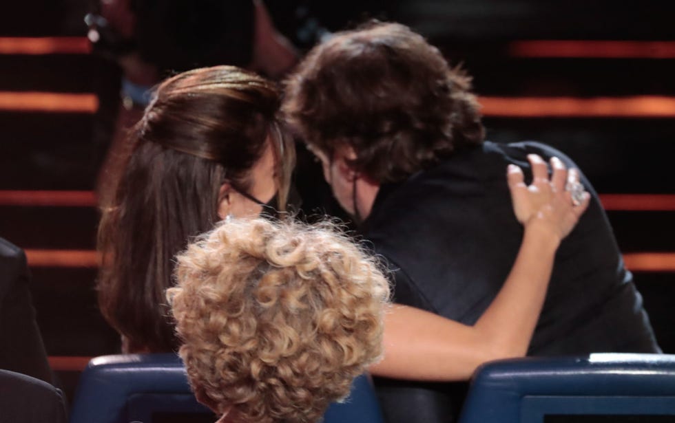 penélope cruz felicita a javier bardem por su goya