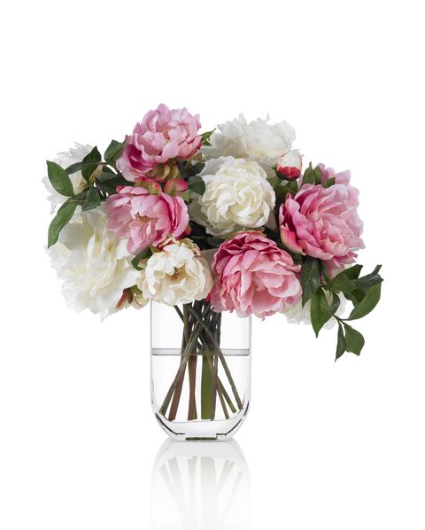 Flower, Flowering plant, Cut flowers, Bouquet, Garden roses, Pink, Rose, Plant, Flower Arranging, Rose family, 