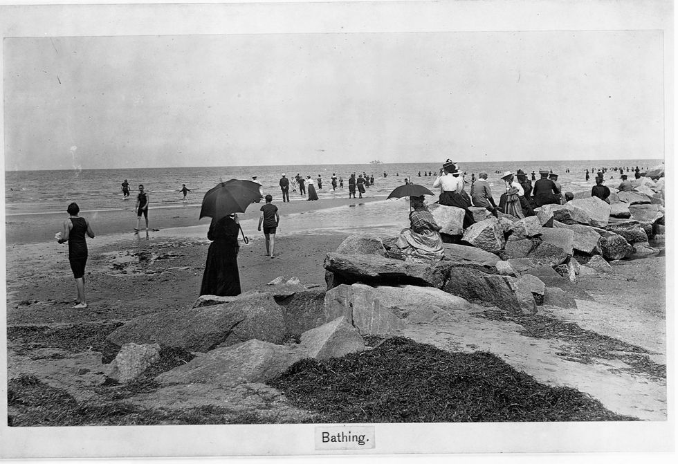 beachgoers at nantucket