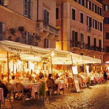 People dining outside restaurants and bars inPiazza Navona at night people dining outside restaurants and bars inpiazza navona at night