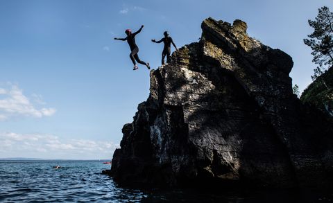 Experience days for couples - coasteering