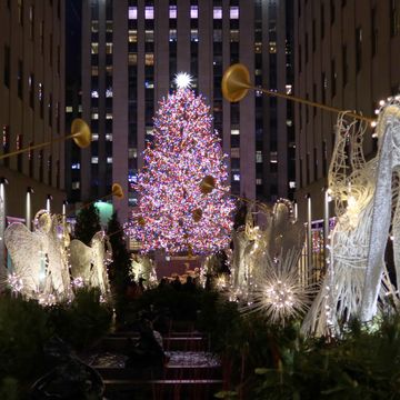 rockefeller center christmas tree in new york city