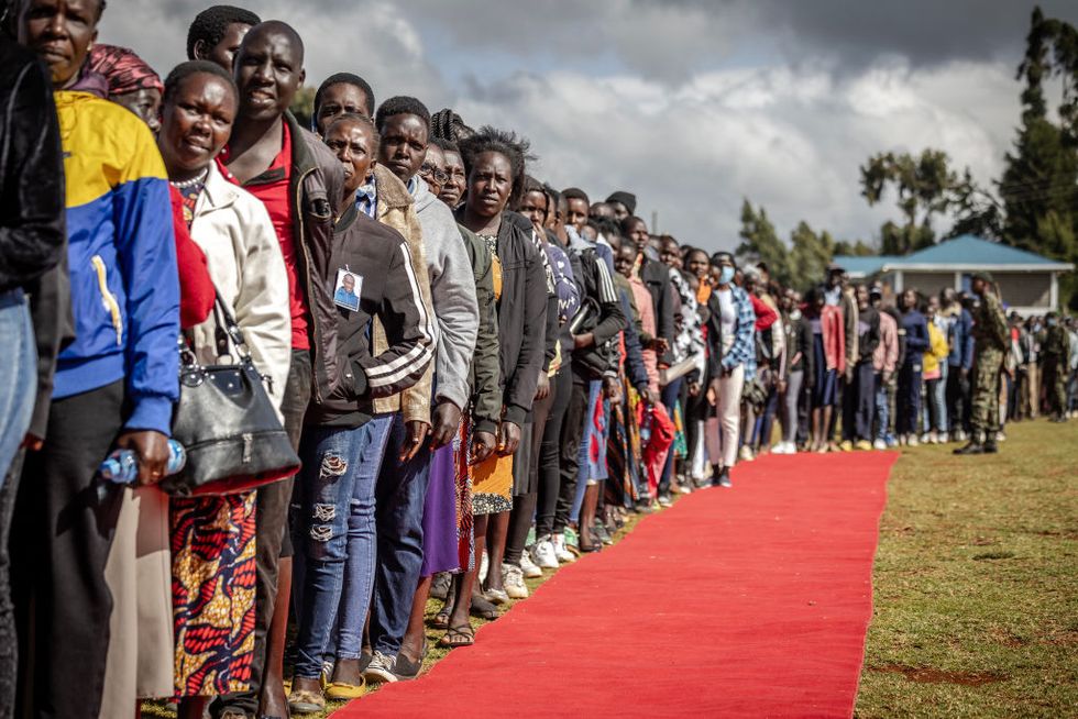 Kelvin Kiptum recibe un multitudinario funeral en Kenia: "Tus logros nunca  se olvidarán"