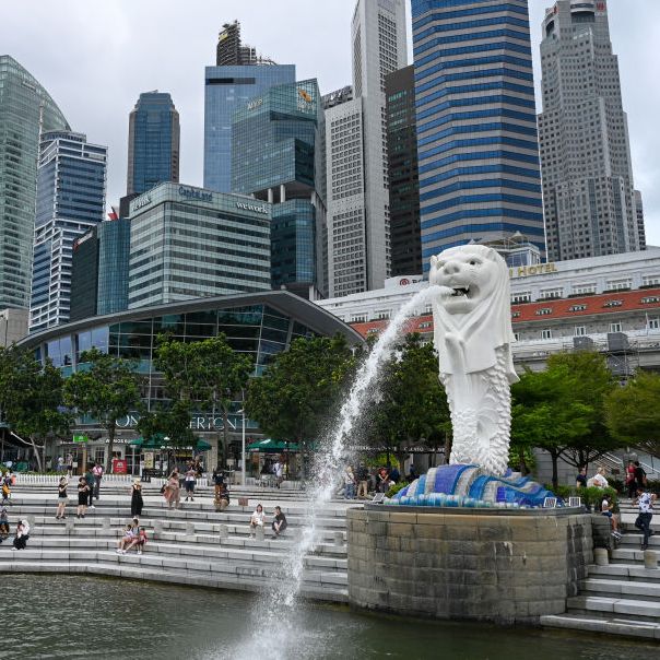 新加坡必去的景點清單！「魚尾獅公園、樟宜機場雨漩渦、新加坡環球影城」看完這10個景點，哪有理由拒絕新加坡！