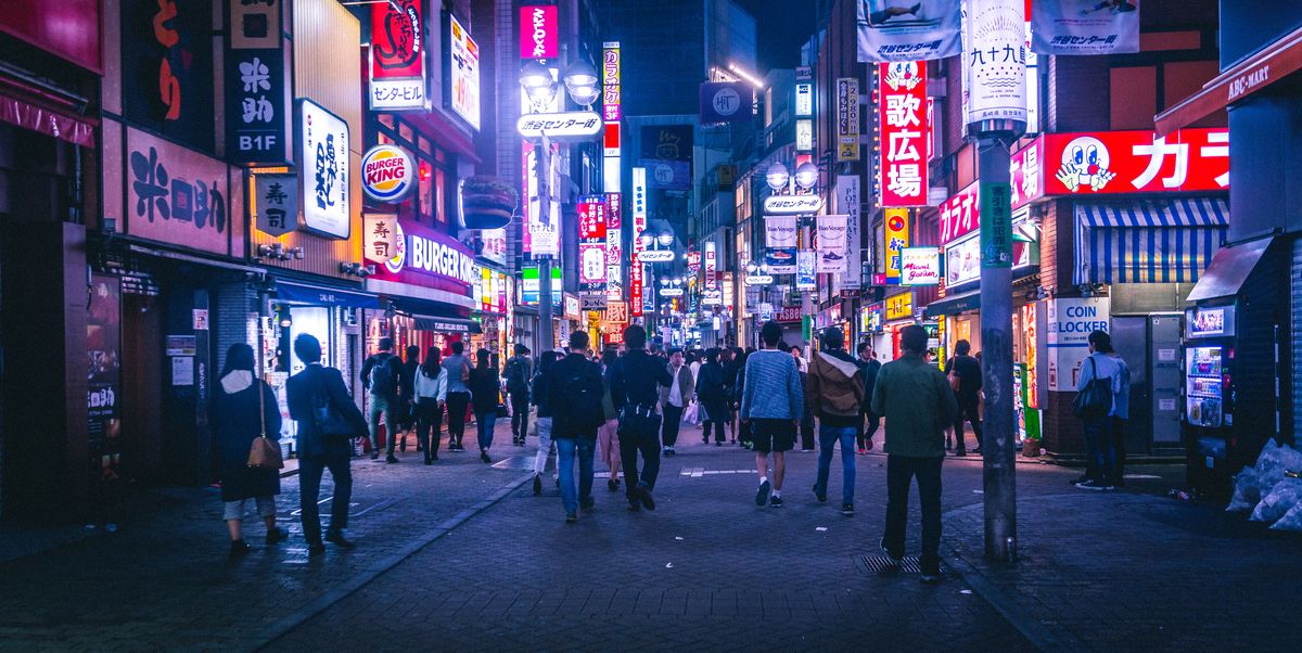 Viaggio (dal divano) nella Tokyo notturna e cyberpunk di Liam Wong