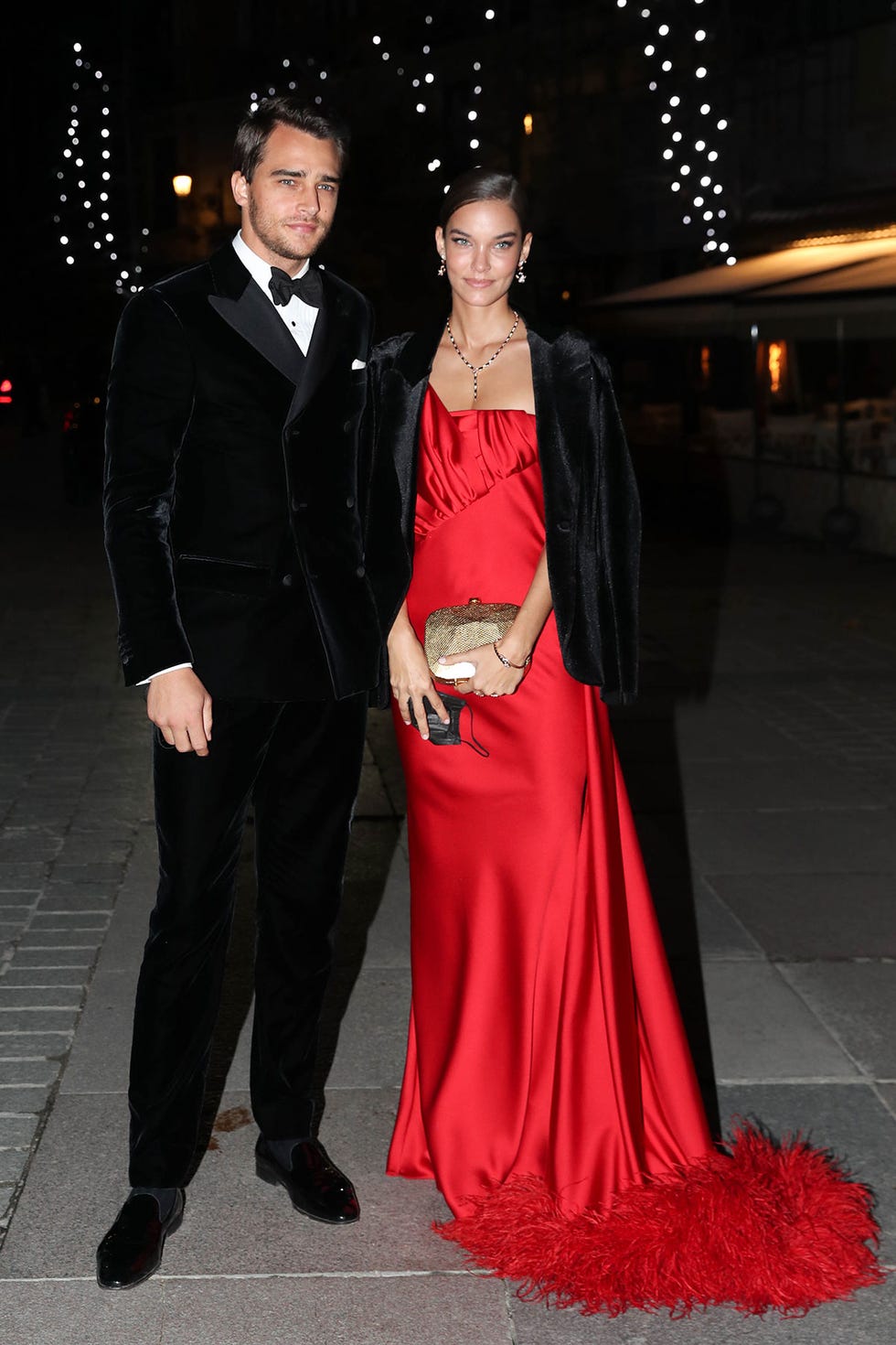 todos los looks de la fiesta möet en madrid, con el primer posado de victoria federica y su novio