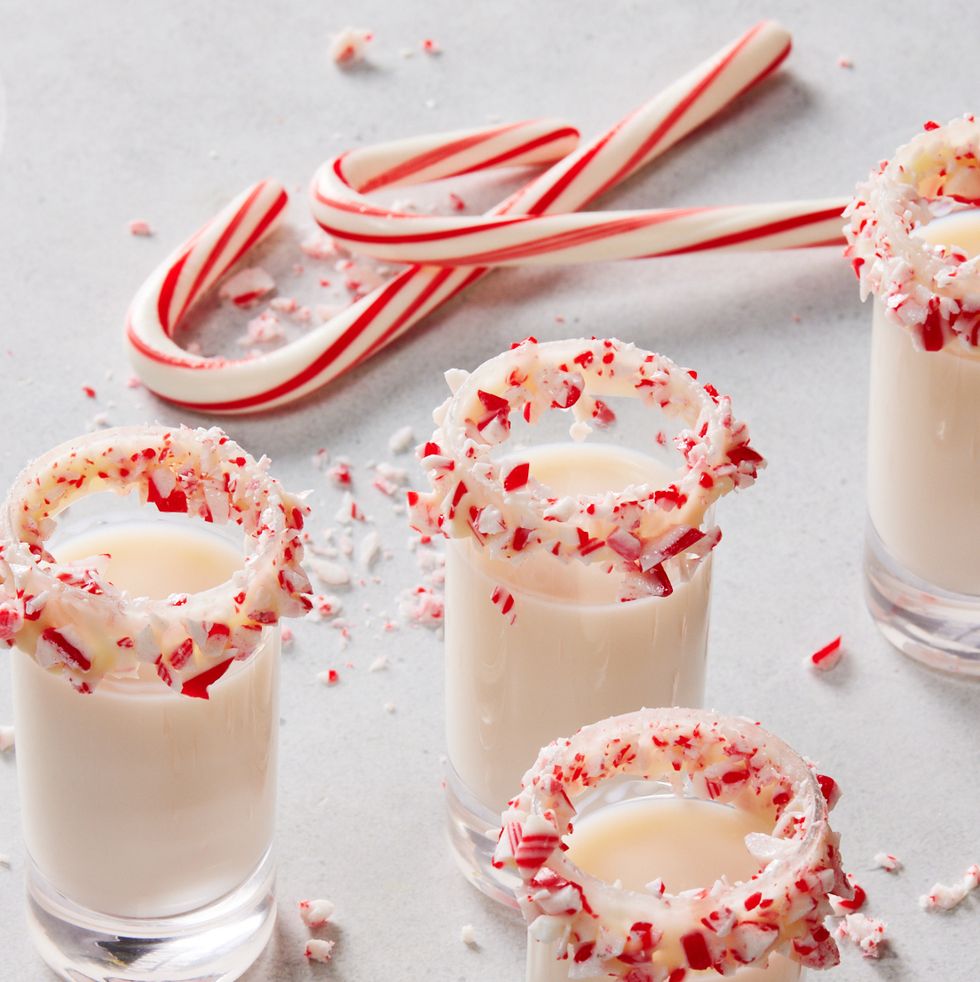 peppermint bark shots with a peppermint candy rim