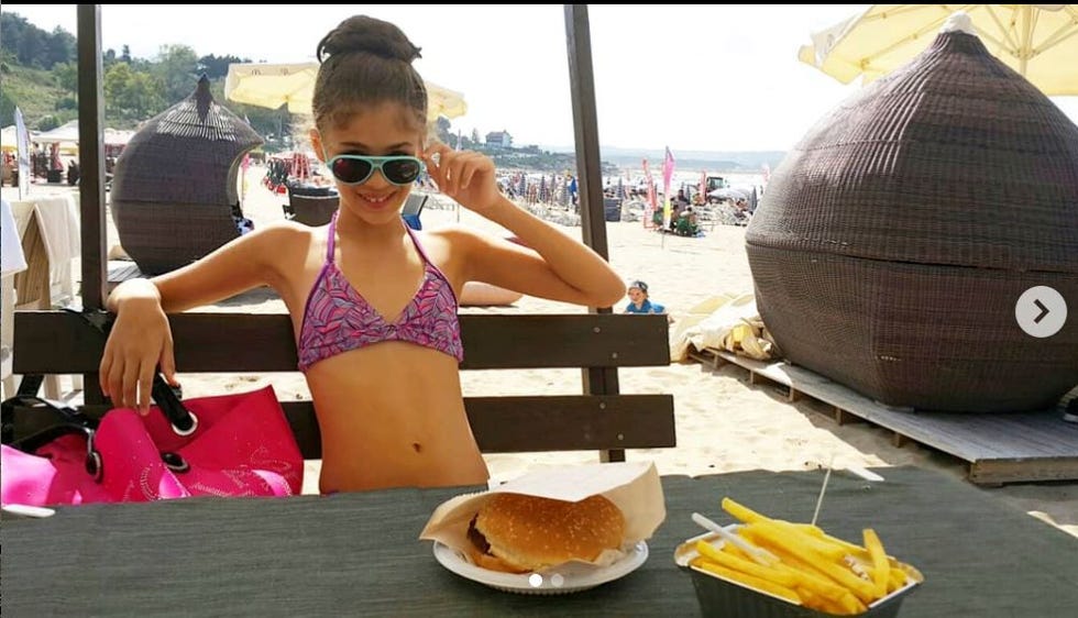 isabella Guvenilir elif vietnam