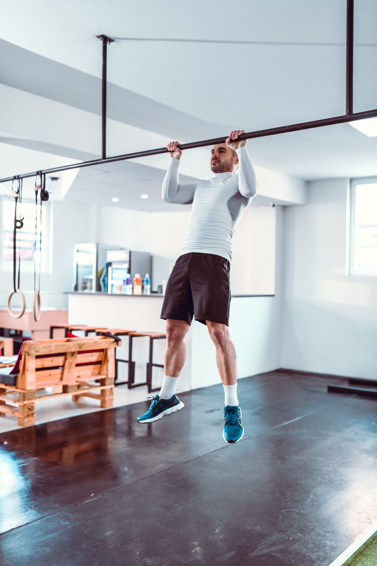 BARRA DE DOMINADAS PARA PUERTA - Bruutal Fitness