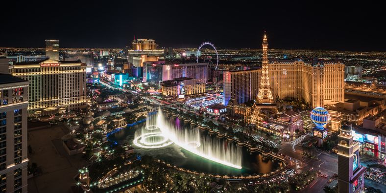 Layover In Las Vegas: The Ultimate Guide 2023 - Bounce