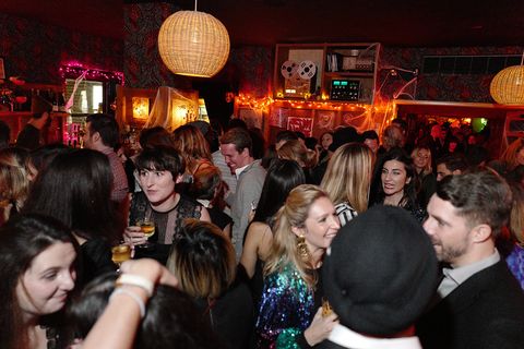 Event, Nightclub, Crowd, Pub, Fun, Party, Disco, Music venue, Bar, Restaurant, 
