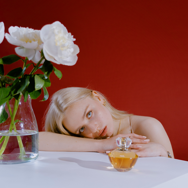 15 Best Rose Perfumes of 2022 – WWD
