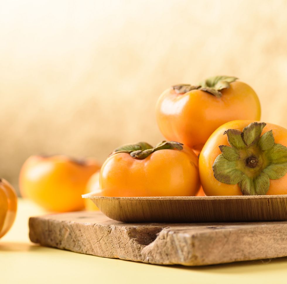 what are persimmons