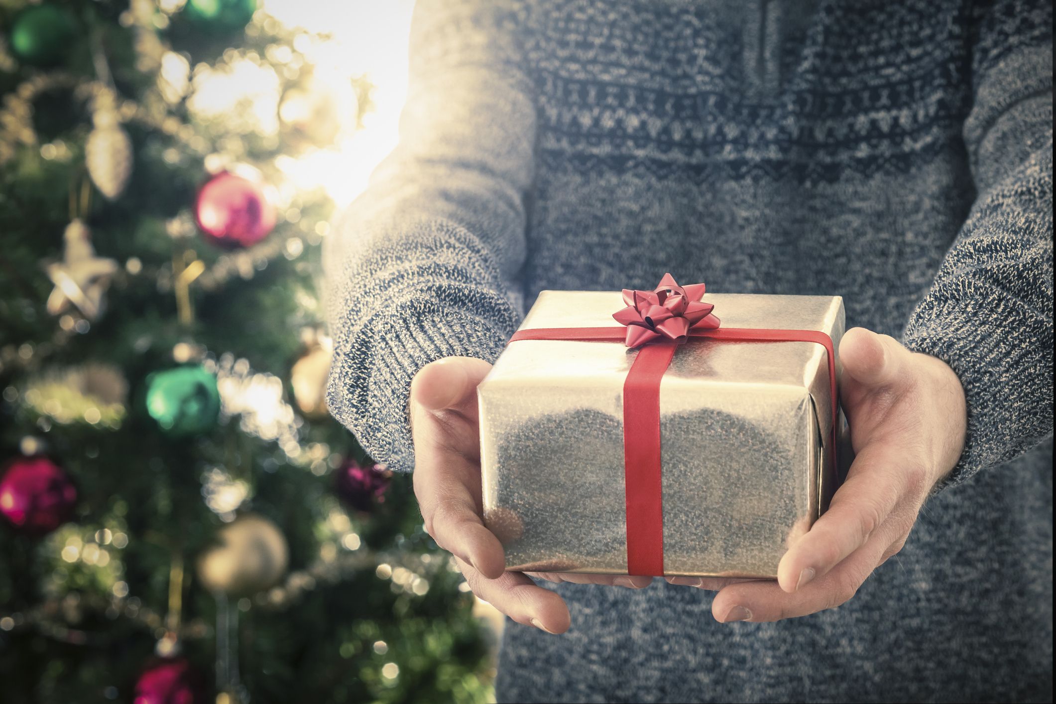 Should You Give Your Coworkers Holiday Gifts? Experts Weigh In