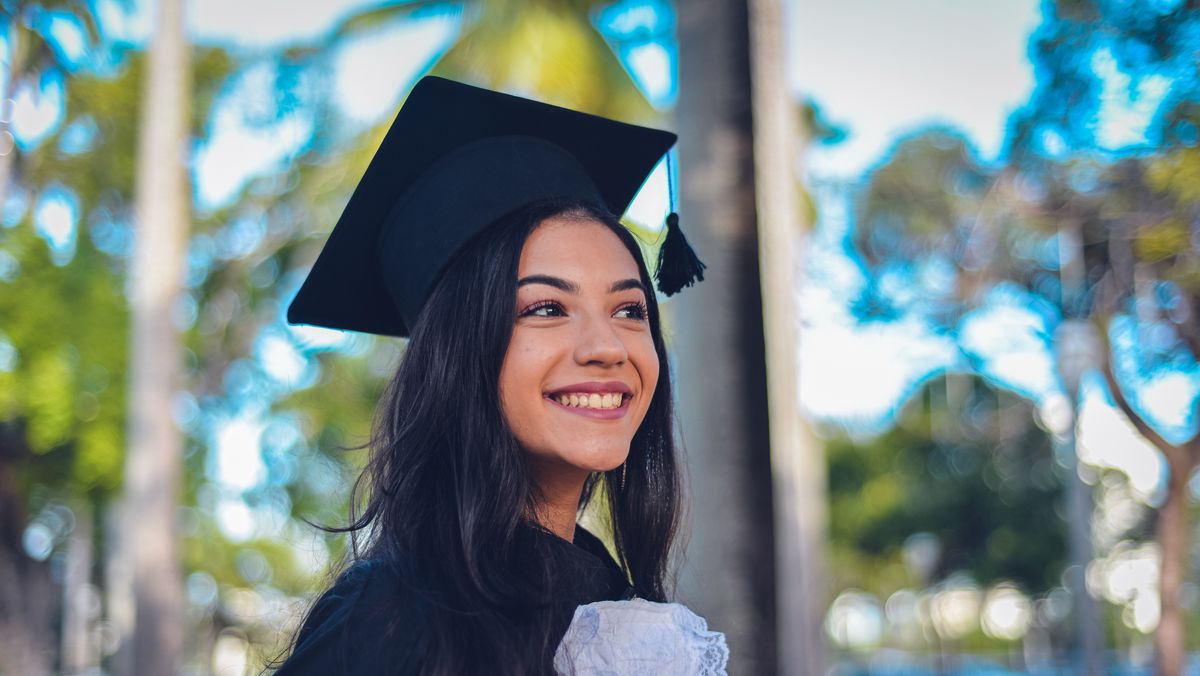 preview for 9 Best Gifts for Your New Graduate