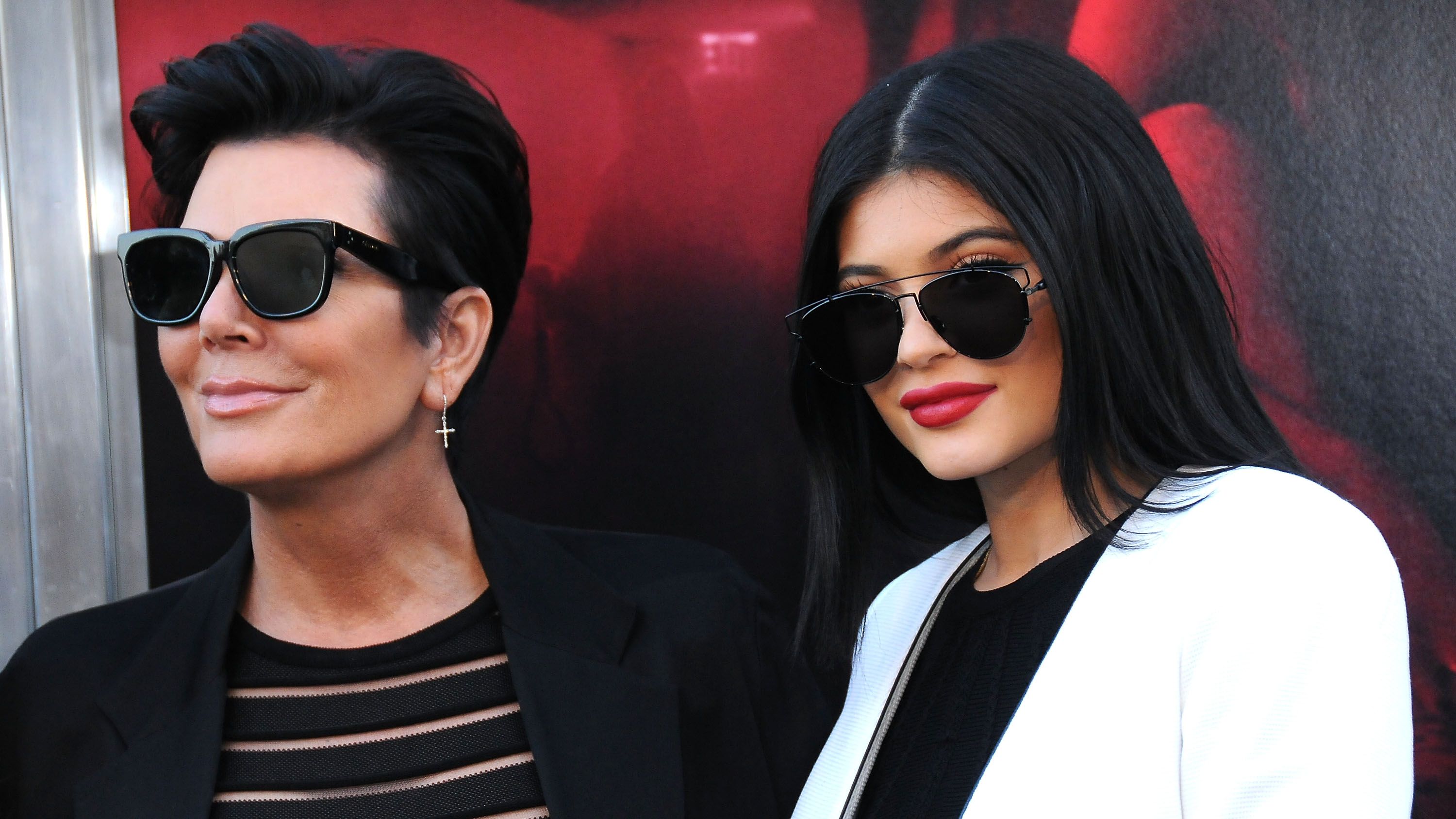 Kylie Jenner tours pop-up shop with mom Kris