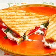 pesto caprese panini pesto caprese panini