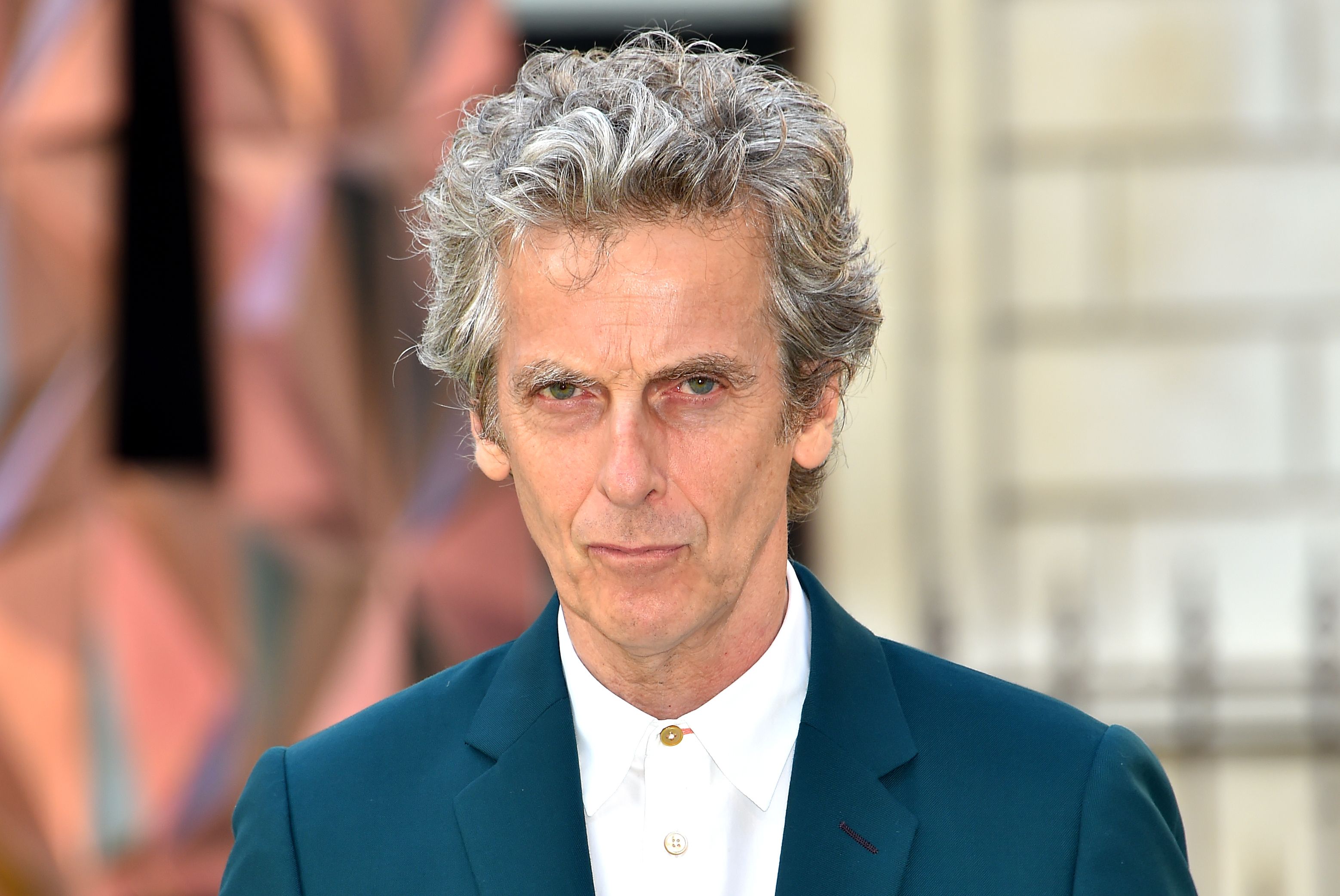 https://hips.hearstapps.com/hmg-prod/images/peter-capaldi-arriving-for-royal-academy-of-arts-summer-news-photo-968562920-1544013009.jpg