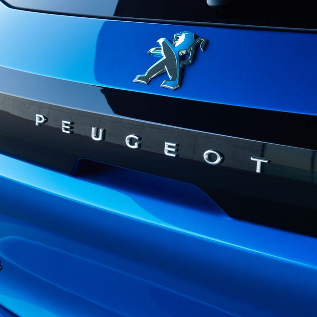 Peugeot 208 and e-208
