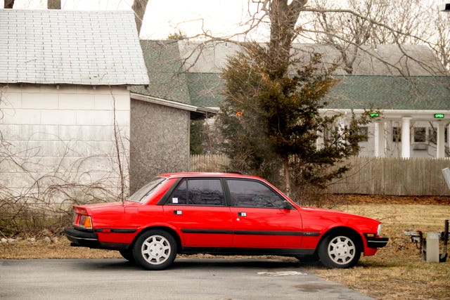 Peugeot 505 V6 STX Sedan Spotted on the Street in Connecticut