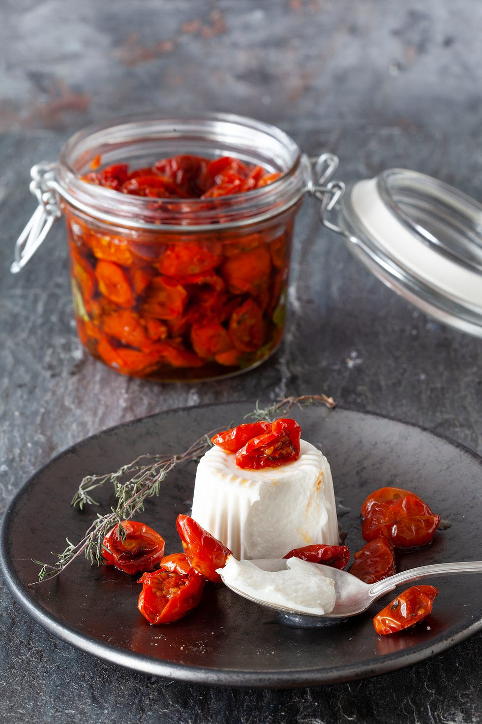conserva de tomates secos en aceite