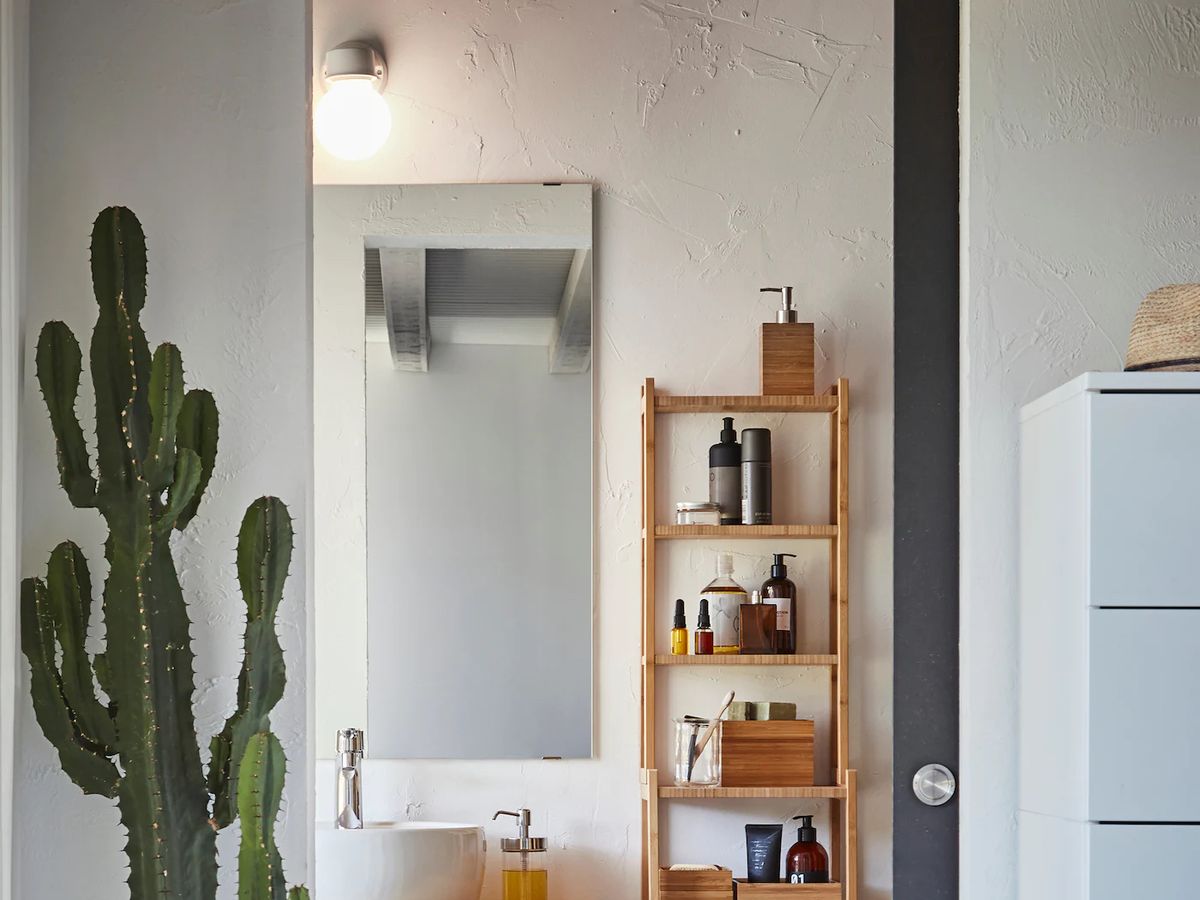90 Inspiring Bathroom Shelf Ideas for a Clutter-Free Space