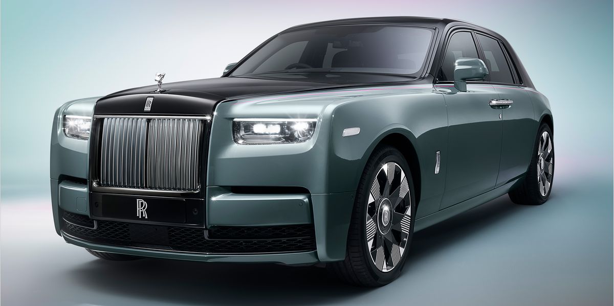 2023 Rolls-Royce Phantom Review, Pricing, And Specs
