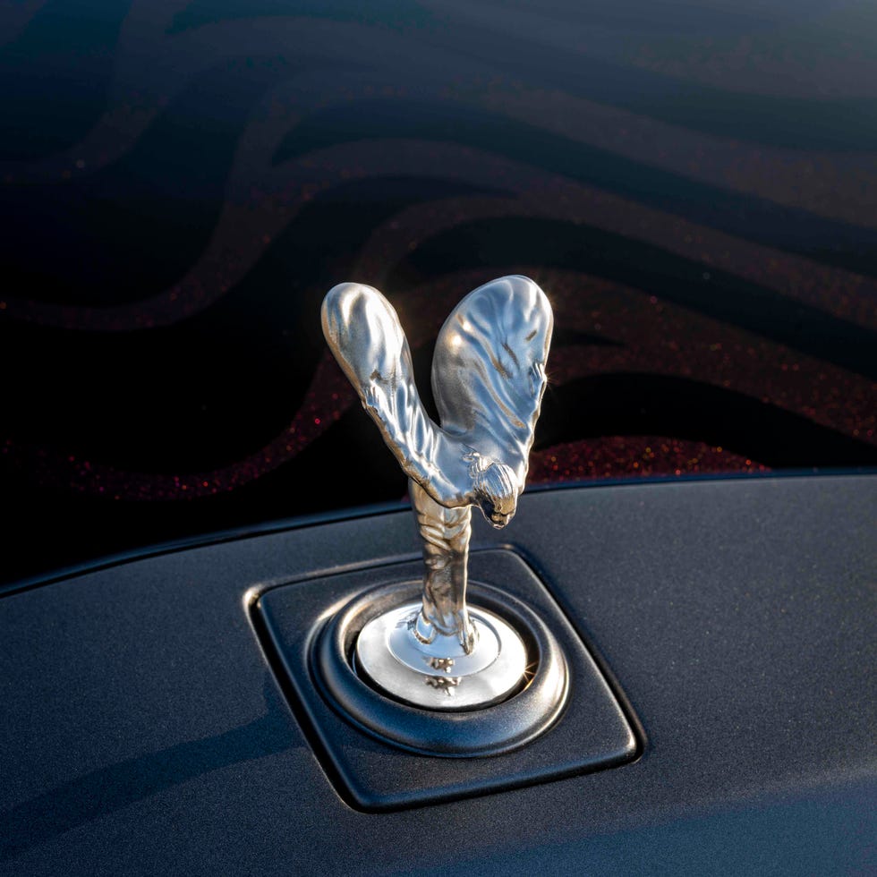 rollsroyce phantom syntopia spirit of ecstasy detail