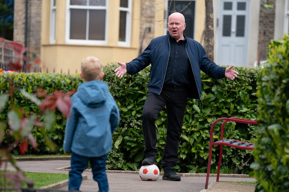 Albie, Phil Mitchell, EastEnders albie, phil mitchell, eastenders