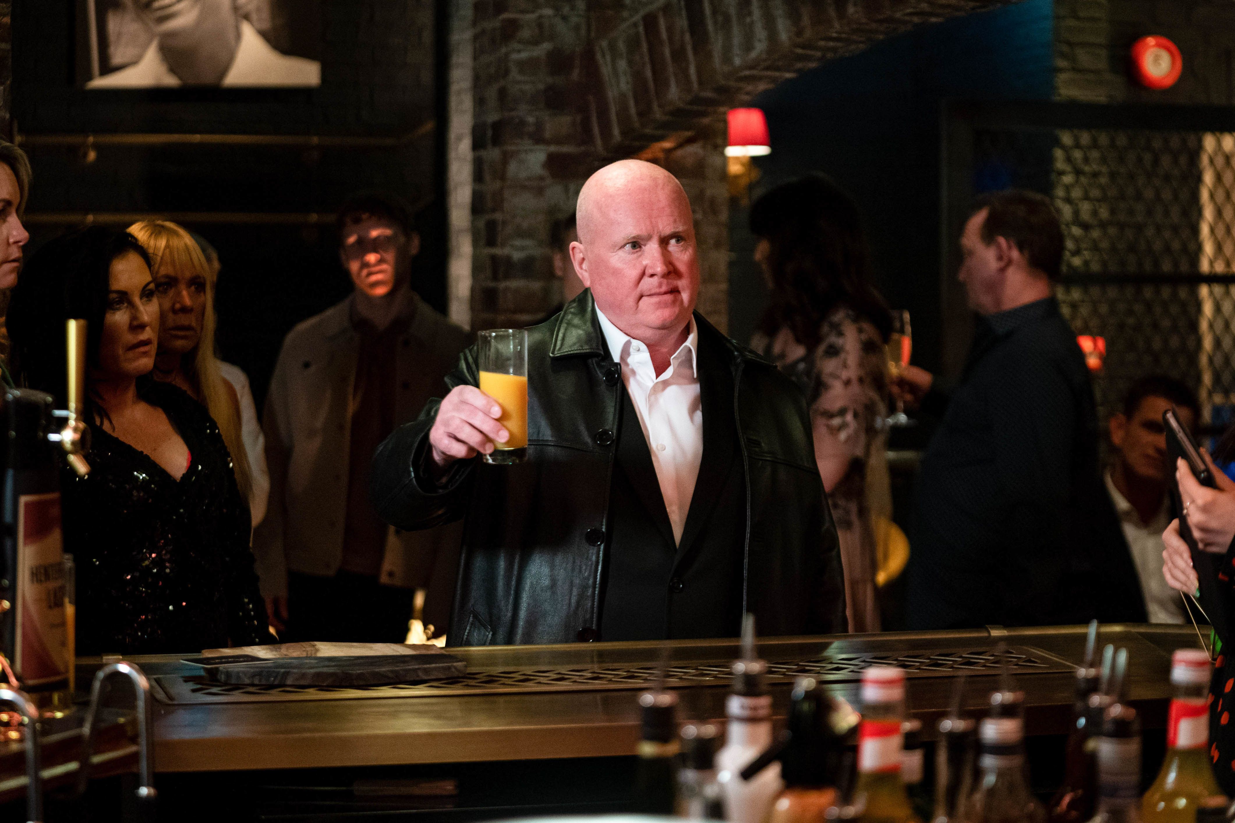 EastEnders Spoilers - Aftermath Of Phil Mitchell's Shock Return