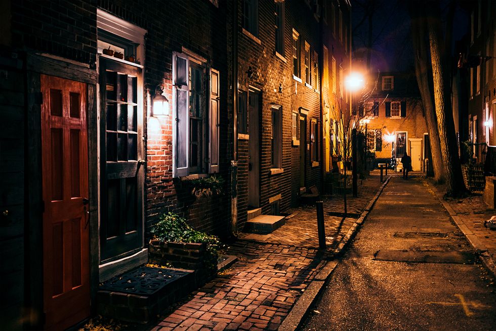 9 Best Haunted Ghost Tours in NYC Top Ghost Tours Near Me