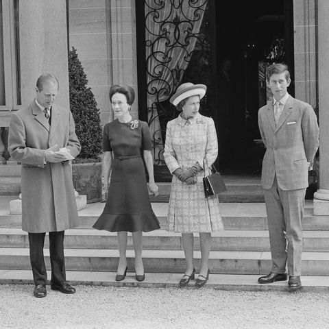 Queen Elizabeth II visits the Duchess of Windsor