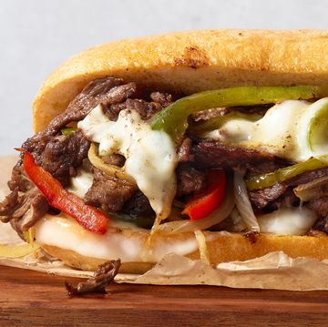 philly cheesesteak with peppers and melted cheese