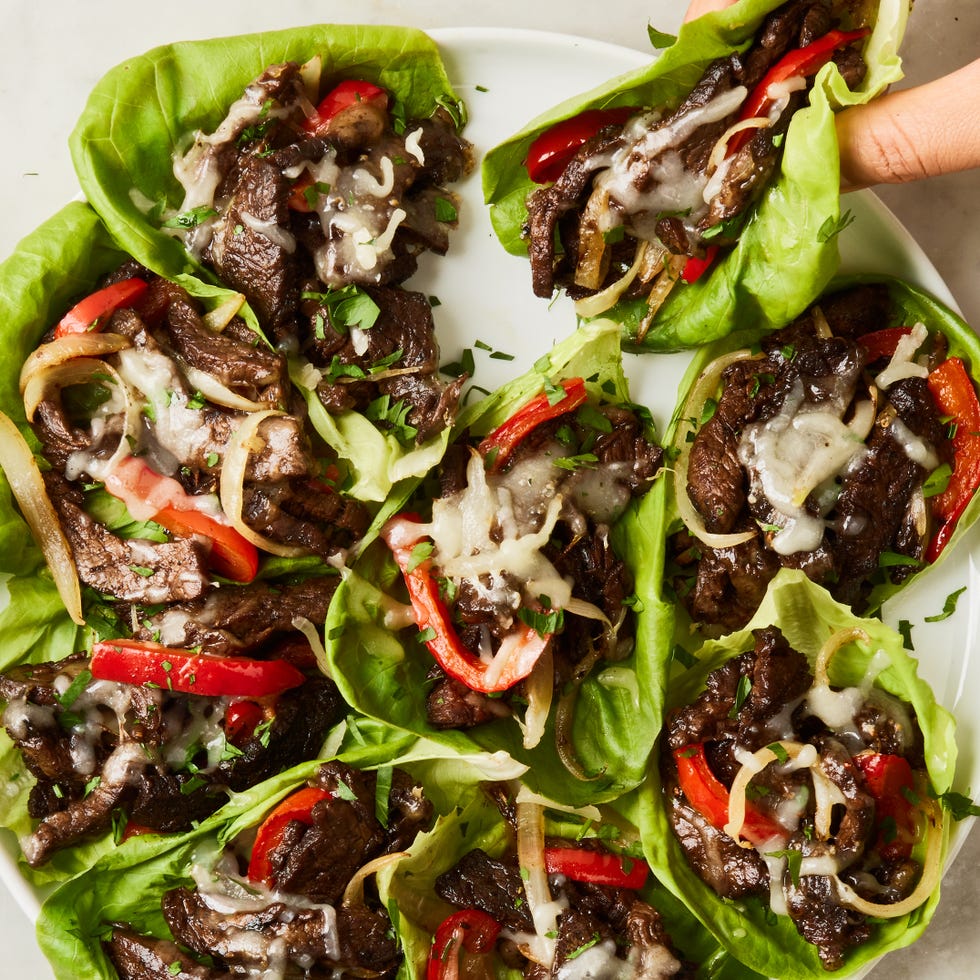 https://hips.hearstapps.com/hmg-prod/images/philly-cheesesteak-lettuce-wraps-secondary-65943414ec064.jpg?crop=0.668xw:1.00xh;0.218xw,0&resize=980:*