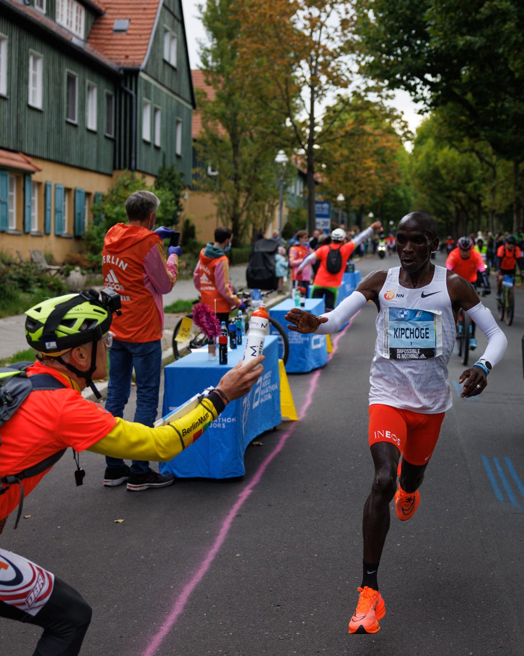 Just How Much Time Did Bottle Claus Save Kipchoge?