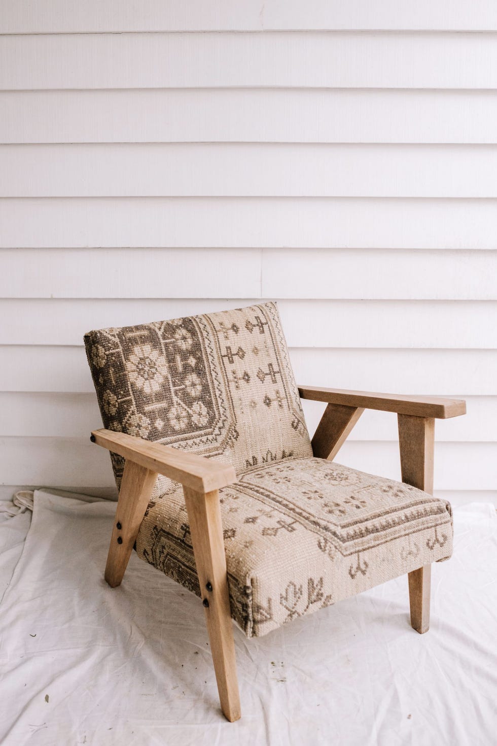 12 Clever Ways to Give Old Chairs New Life, According to Designers