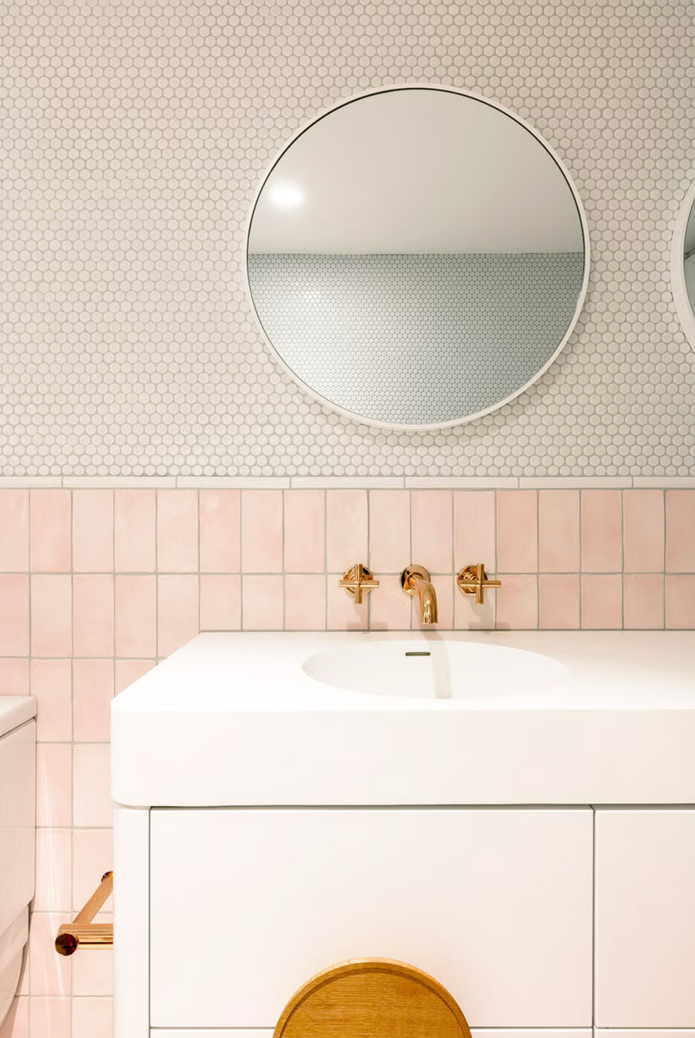 bathroom tile trend 2025 color blocking